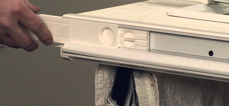 aluminum storefront door repair Vero Beach